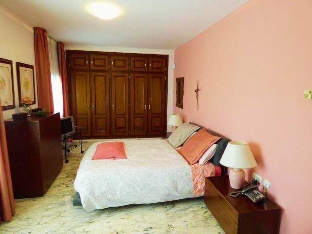 4 quarto Moradia para venda em Mijas Costa, Mijas com piscina - 1 300 000 € (Ref: 9211422)