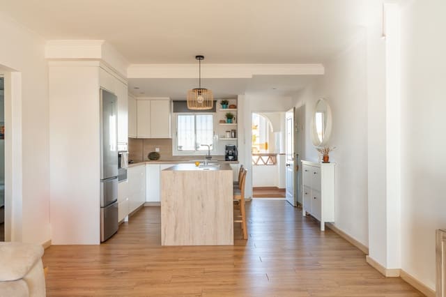 2 Zimmer Apartment zu verkaufen in Mijas Costa, Mijas - 330.000 € (Ref: 9218956)