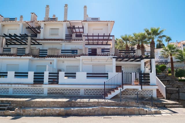 2 makuuhuone Huoneisto myytävänä paikassa Chullera, Manilva mukana uima-altaan - 235 000 € (Ref: 9219278)