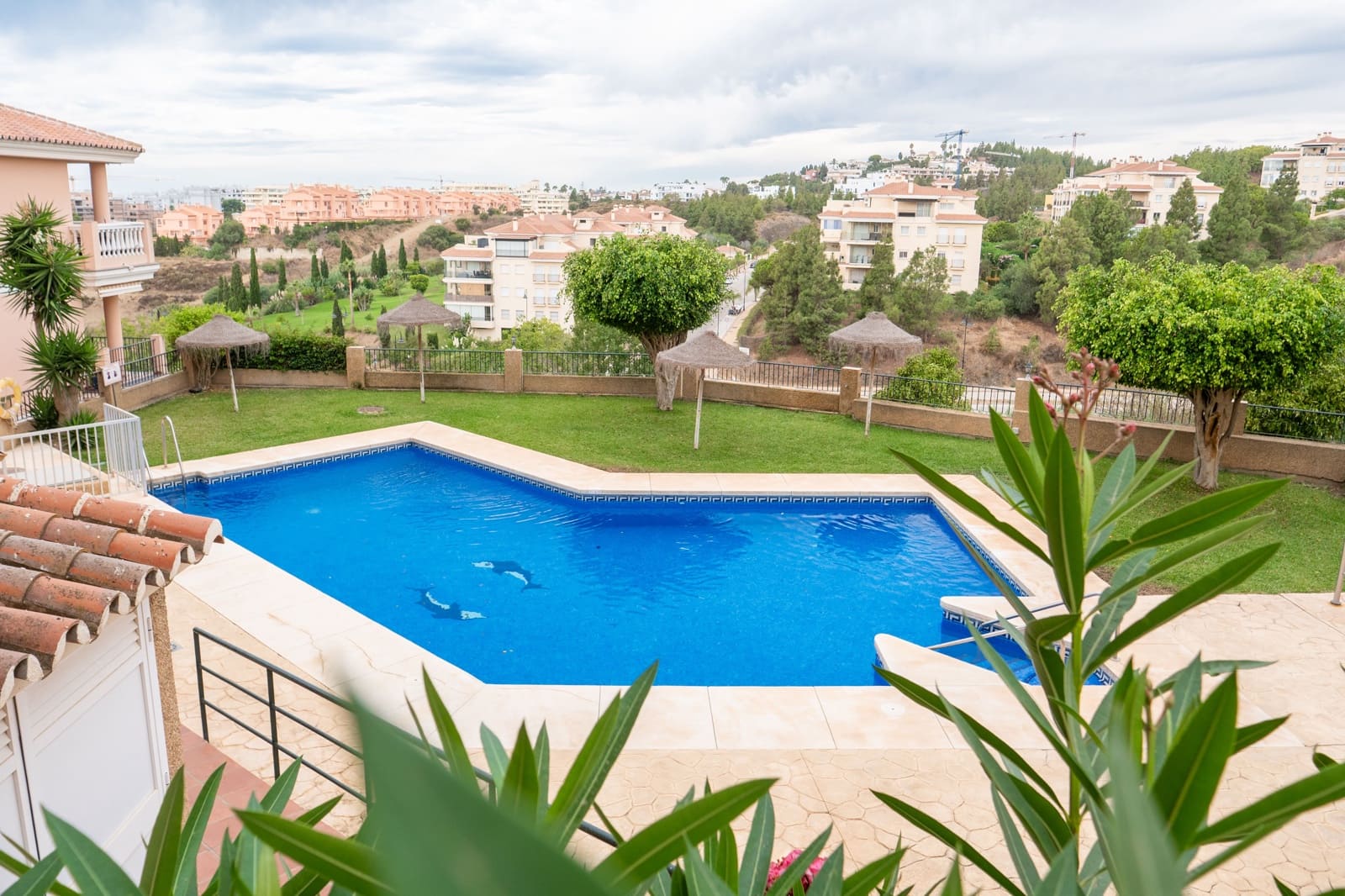 1 bedroom Apartment for sale in Mijas Costa with pool - € 199,900 (Ref: 9221392)