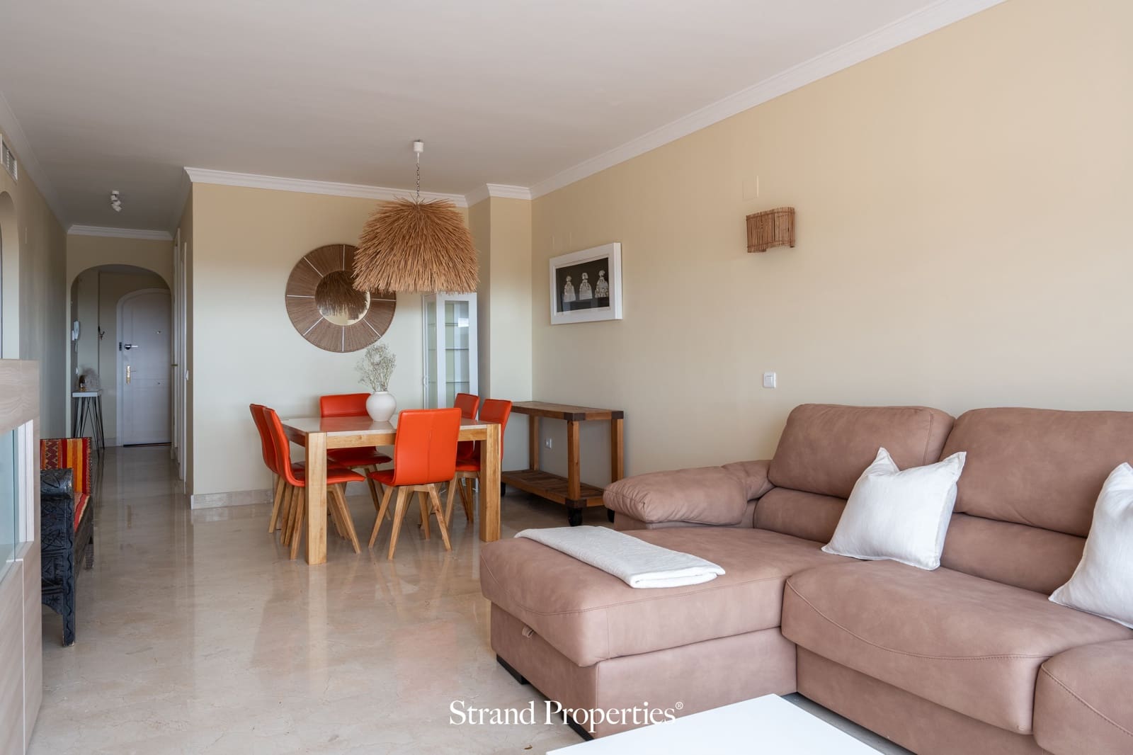 3 bedroom Apartment for rent in Marbella - € 2,500 (Ref: 9227743)