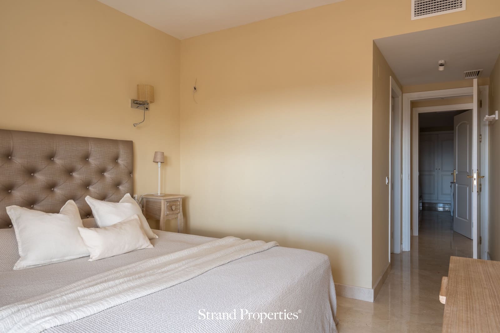 3 bedroom Apartment for rent in Marbella - € 2,500 (Ref: 9227743)