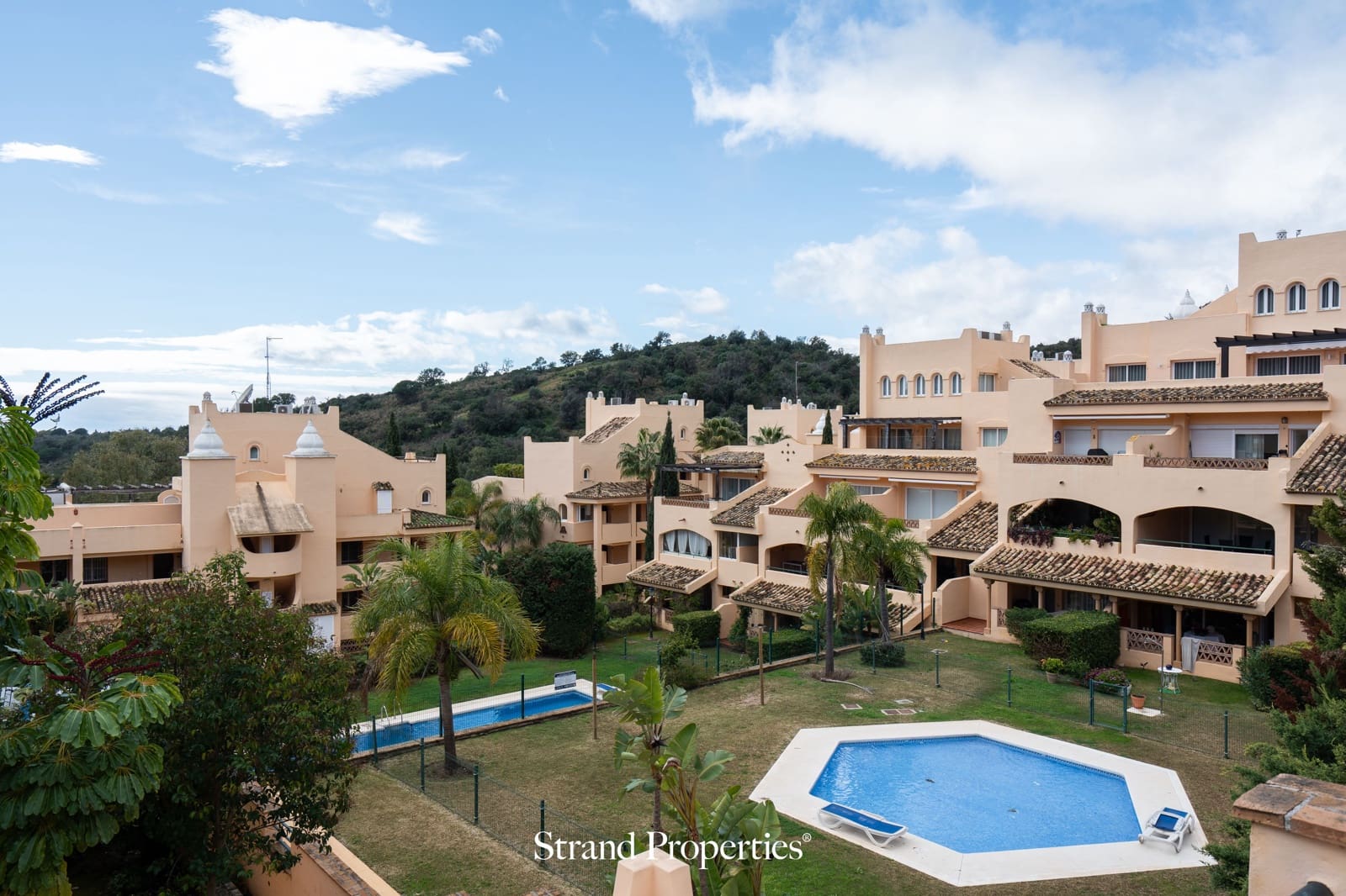 3 bedroom Apartment for rent in Marbella - € 2,500 (Ref: 9227743)
