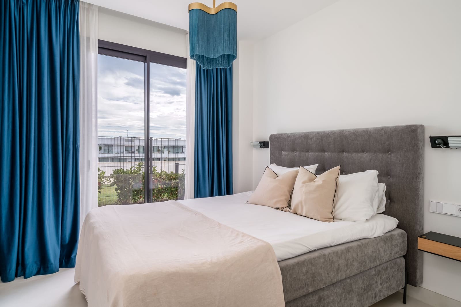 3 makuuhuone Huoneisto myytävänä paikassa Fuengirola mukana uima-altaan - 795 000 € (Ref: 9228010)