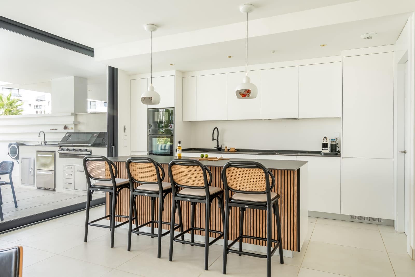 3 makuuhuone Huoneisto myytävänä paikassa Fuengirola mukana uima-altaan - 795 000 € (Ref: 9228010)