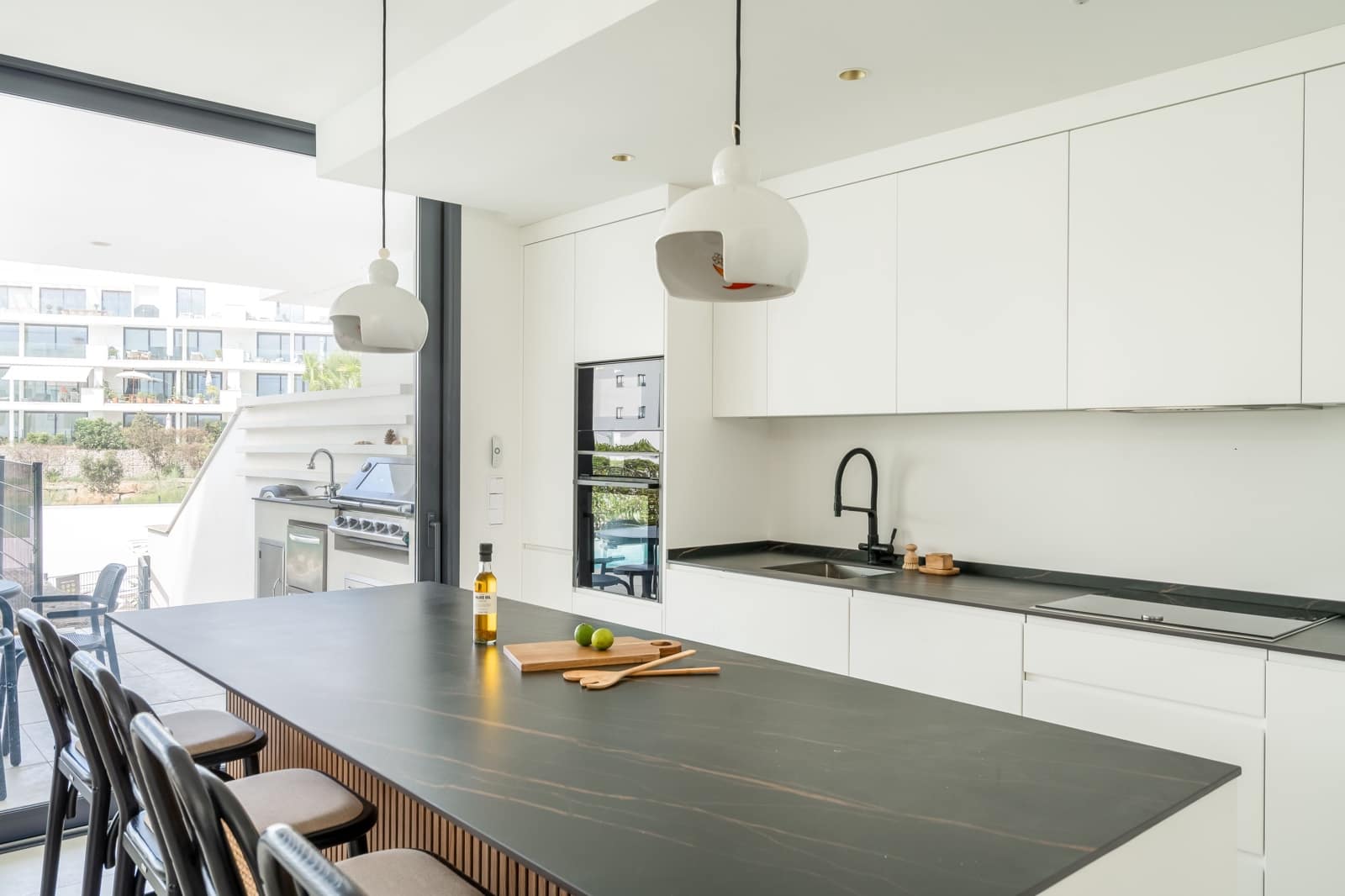 3 makuuhuone Huoneisto myytävänä paikassa Fuengirola mukana uima-altaan - 795 000 € (Ref: 9228010)