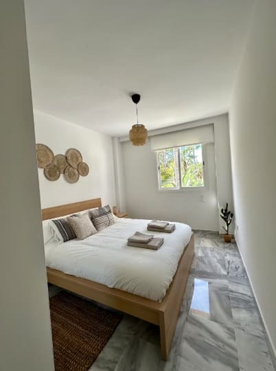 1 slaapkamer Appartement te koop in Marbella met zwembad - € 360.000 (Ref: 9232021)