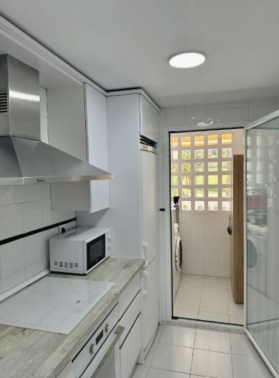 1 slaapkamer Appartement te koop in Marbella met zwembad - € 360.000 (Ref: 9232021)