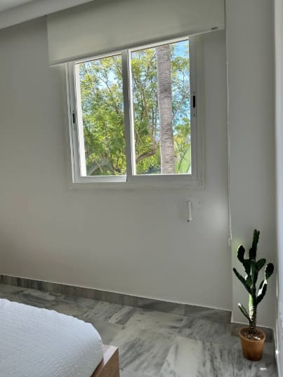 1 slaapkamer Appartement te koop in Marbella met zwembad - € 360.000 (Ref: 9232021)