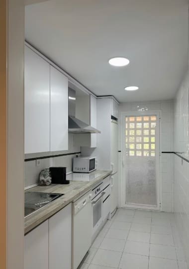 1 slaapkamer Appartement te koop in Marbella met zwembad - € 360.000 (Ref: 9232021)