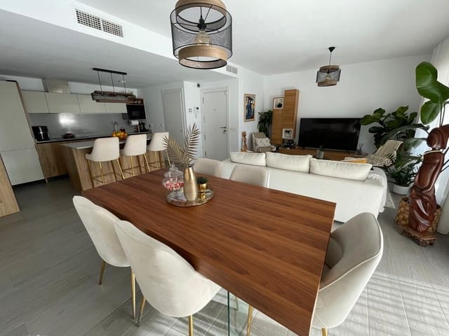 3 soveværelse Lejlighed til salg i Castillo Sohail, Fuengirola med swimmingpool - € 589.000 (Ref: 9234919)