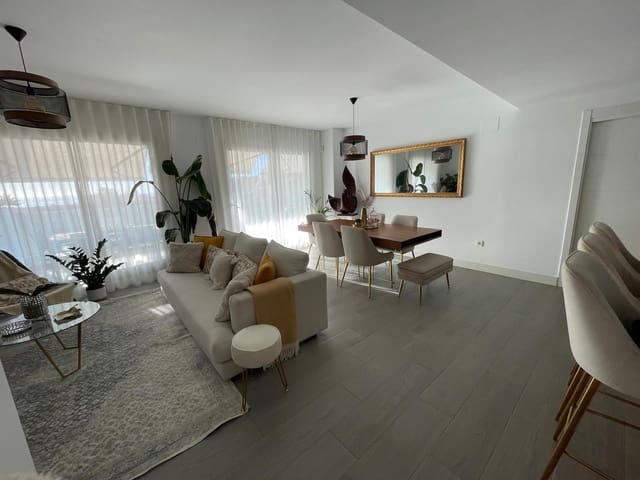 3 soveværelse Lejlighed til salg i Castillo Sohail, Fuengirola med swimmingpool - € 589.000 (Ref: 9234919)