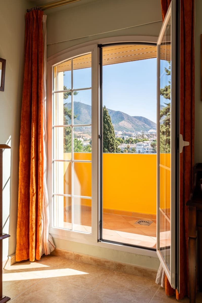 5 sovrum Villa till salu i Mijas - 1 150 000 € (Ref: 9235280)