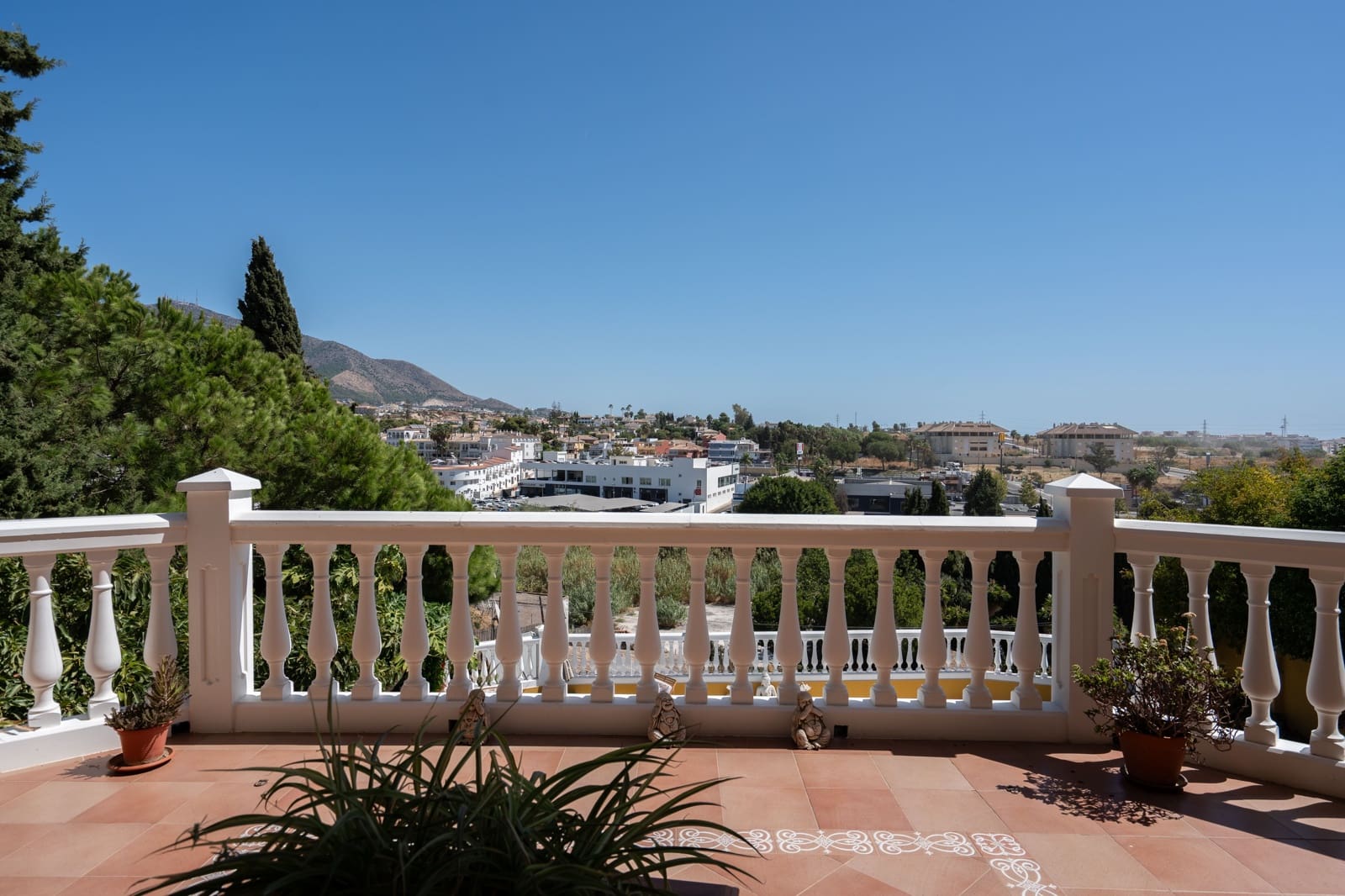 5 sovrum Villa till salu i Mijas - 1 150 000 € (Ref: 9235280)