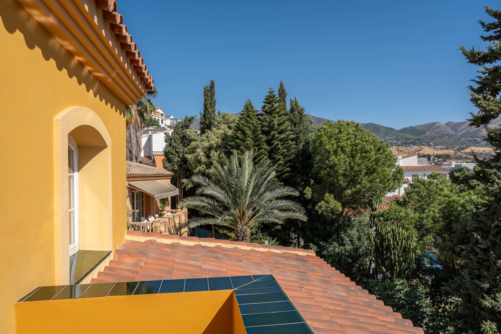 5 sovrum Villa till salu i Mijas - 1 150 000 € (Ref: 9235280)