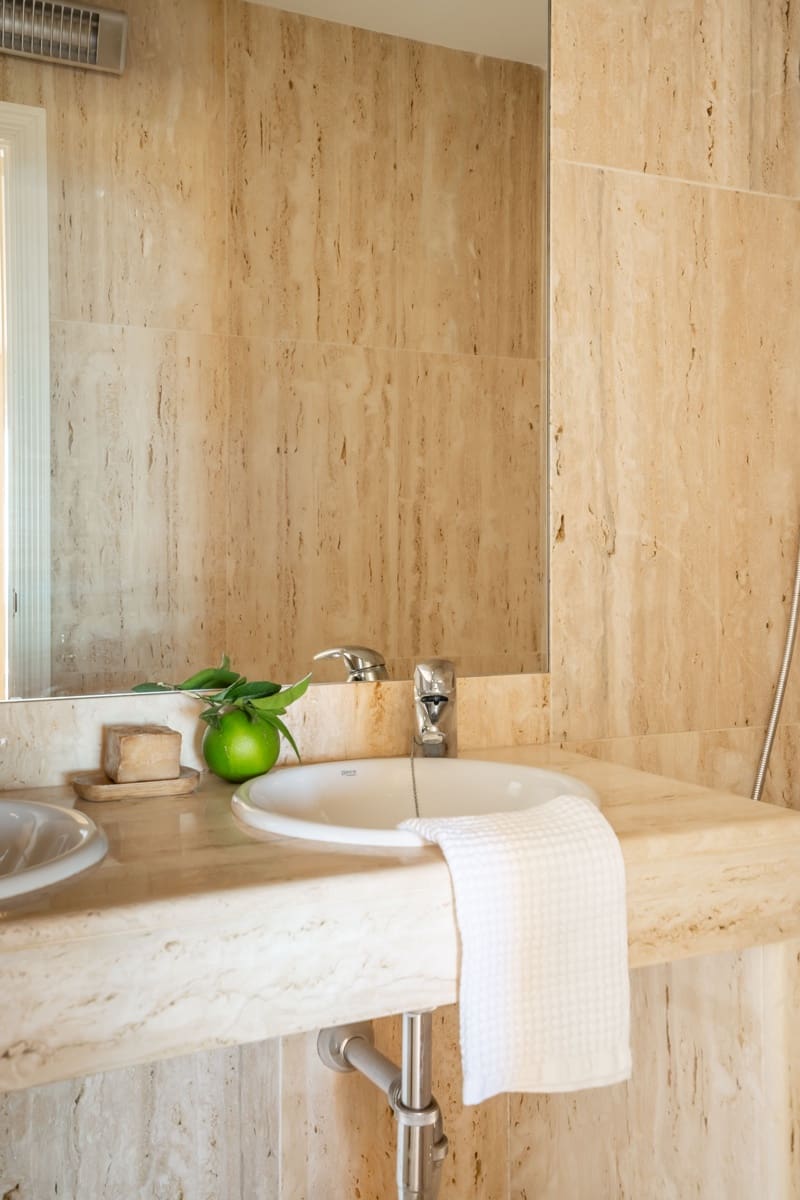 5 makuuhuone Huvila myytävänä paikassa Benalmadena mukana uima-altaan - 1 795 000 € (Ref: 9235826)