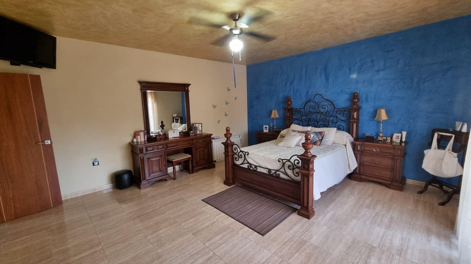 4 soveværelse Byhus til salg i La Guardia de Jaen med swimmingpool - € 340.000 (Ref: 9239318)