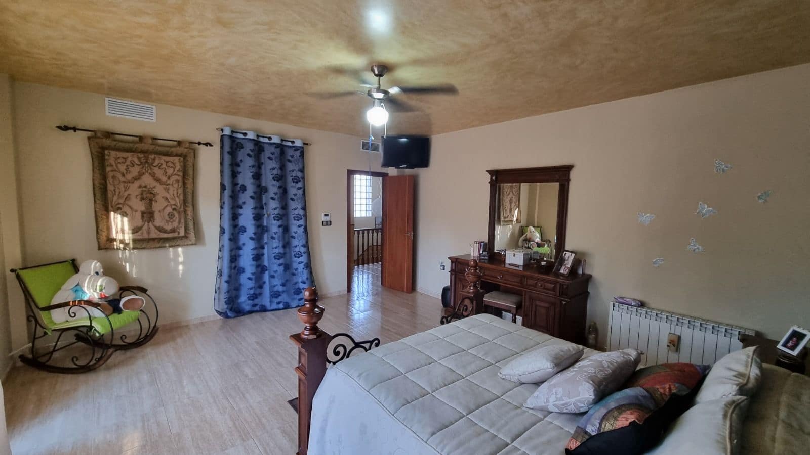 4 soveværelse Byhus til salg i La Guardia de Jaen med swimmingpool - € 340.000 (Ref: 9239318)