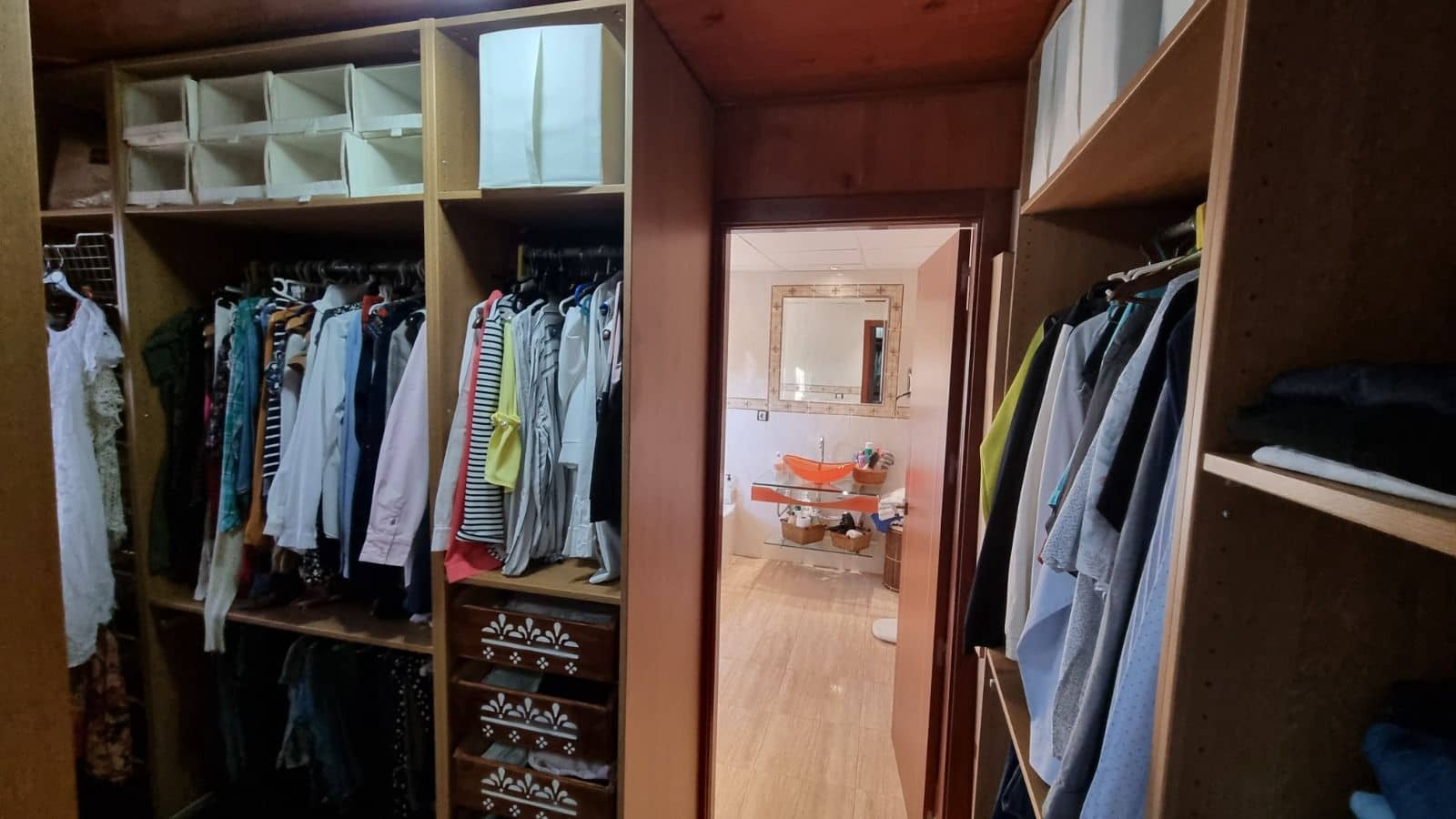 4 soveværelse Byhus til salg i La Guardia de Jaen med swimmingpool - € 340.000 (Ref: 9239318)