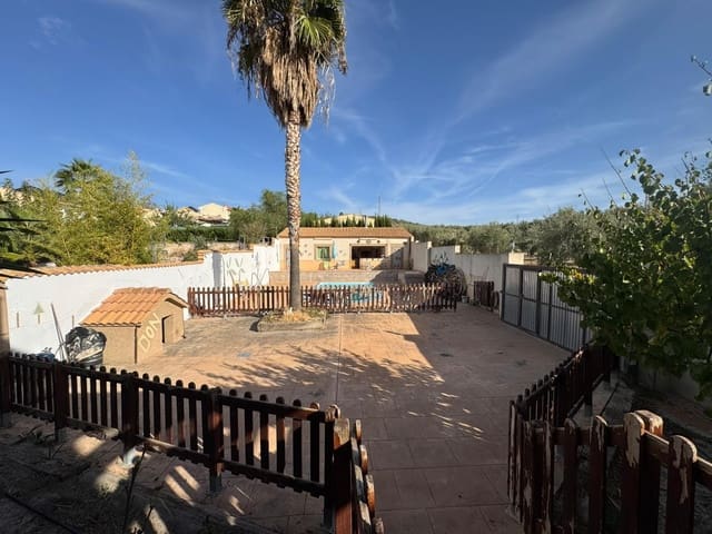 4 quarto Casa em Banda para venda em La Guardia de Jaén com piscina - 340 000 € (Ref: 9239318)