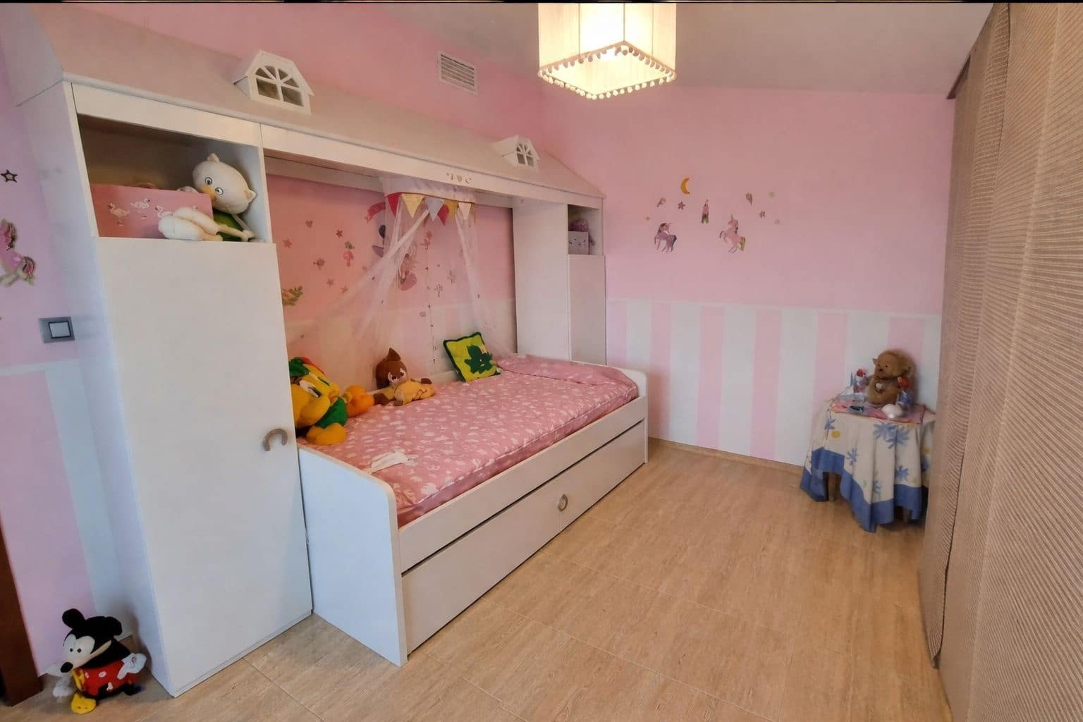 4 slaapkamer Huis te koop in La Guardia de Jaen met zwembad - € 340.000 (Ref: 9239318)