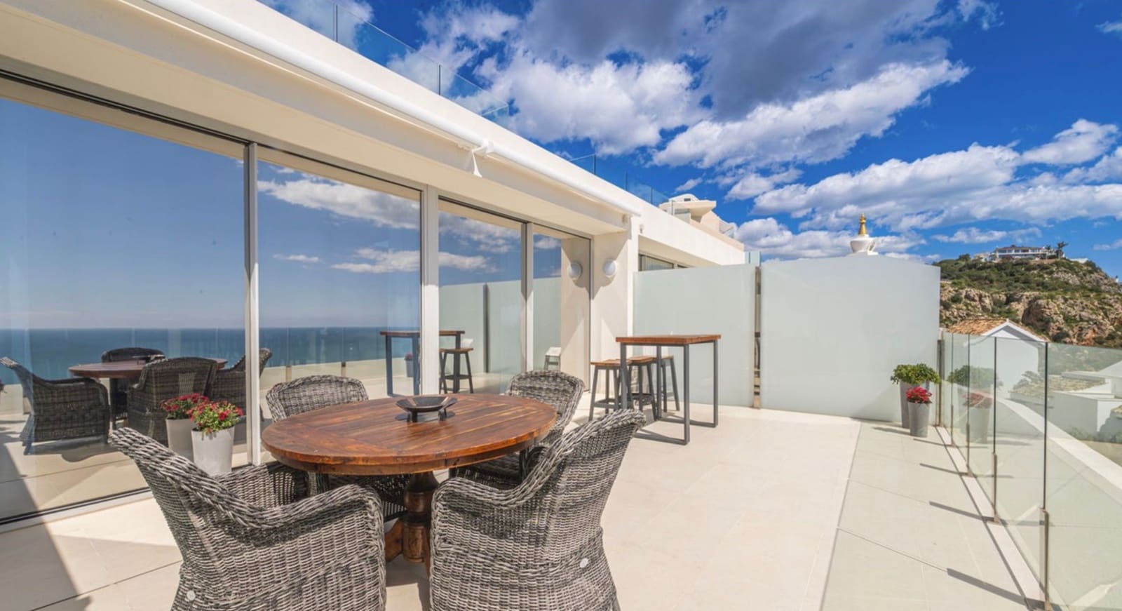 3 sypialnia Apartament na sprzedaż w Benalmadena z basenem - 1 095 000 € (Ref: 9239321)