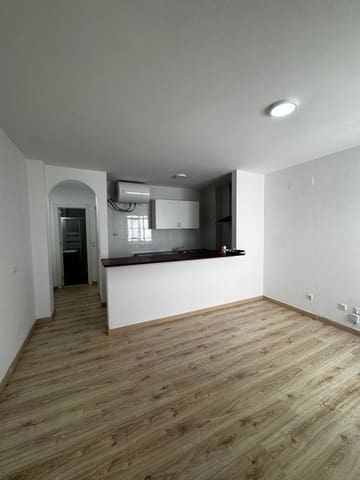 1 soveværelse Lejlighed til salg i Málaga by - € 225.000 (Ref: 9240350)