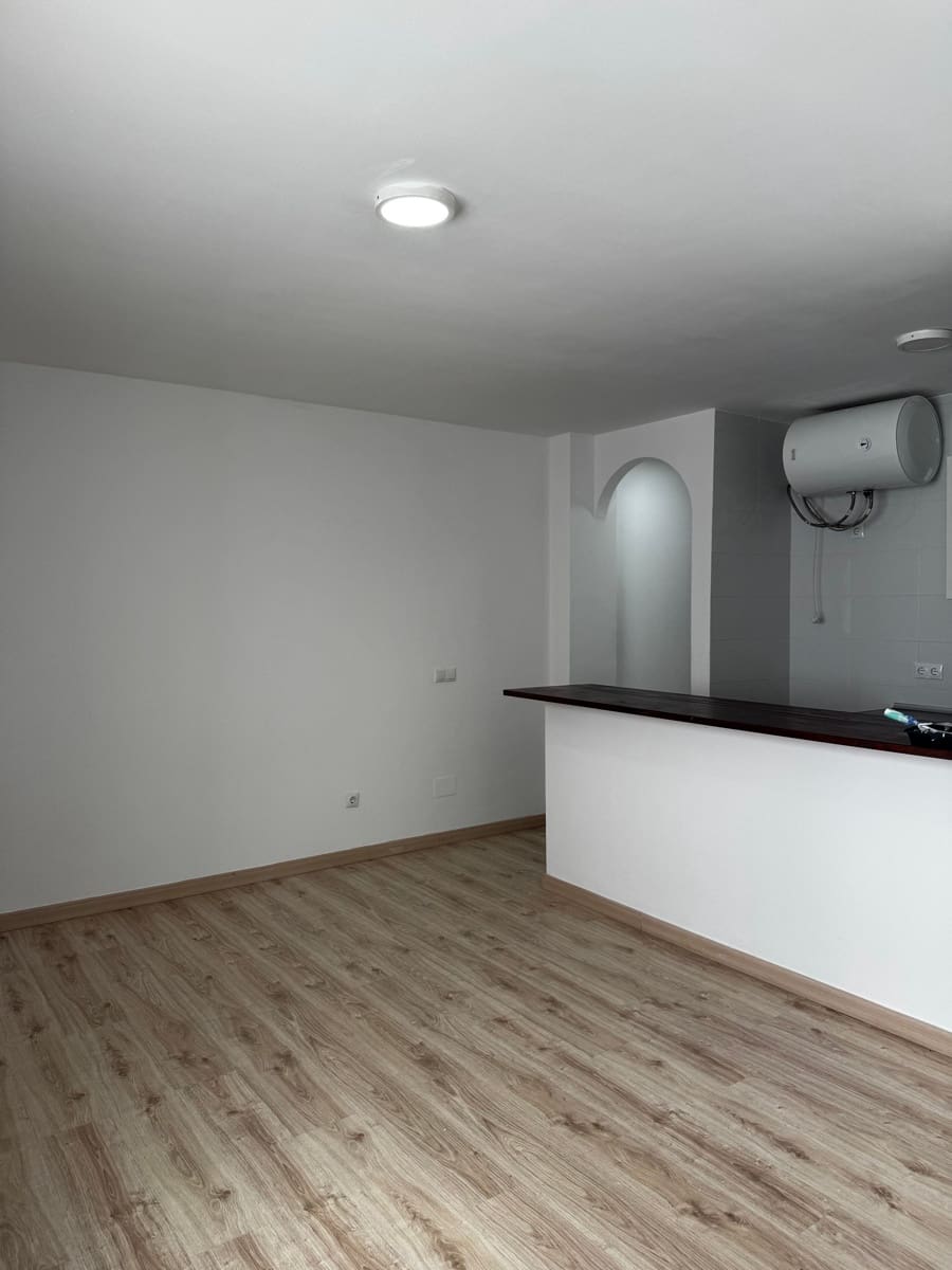 1 soveværelse Lejlighed til salg i Malaga by - € 225.000 (Ref: 9240350)