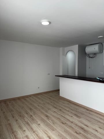 1 soveværelse Lejlighed til salg i Málaga by - € 225.000 (Ref: 9240350)