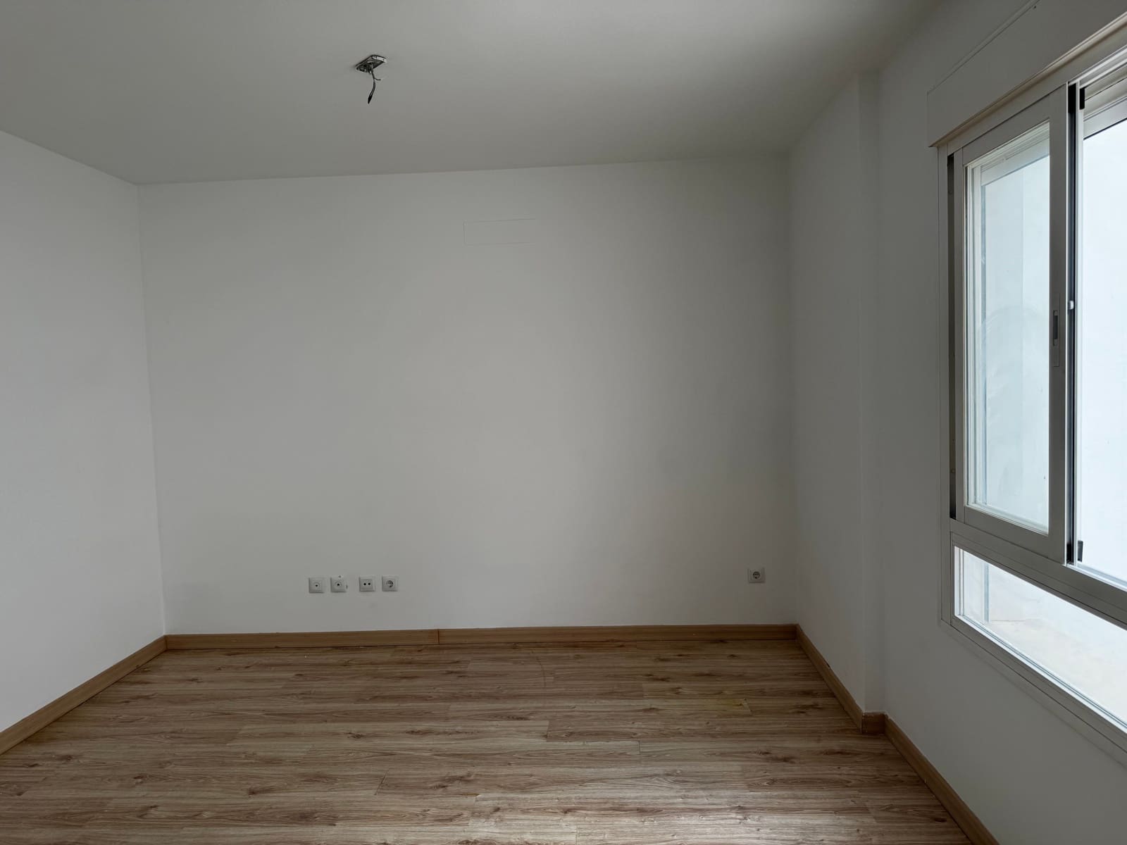 Lejlighed til salg i Malaga by - € 199.000 (Ref: 9240351)