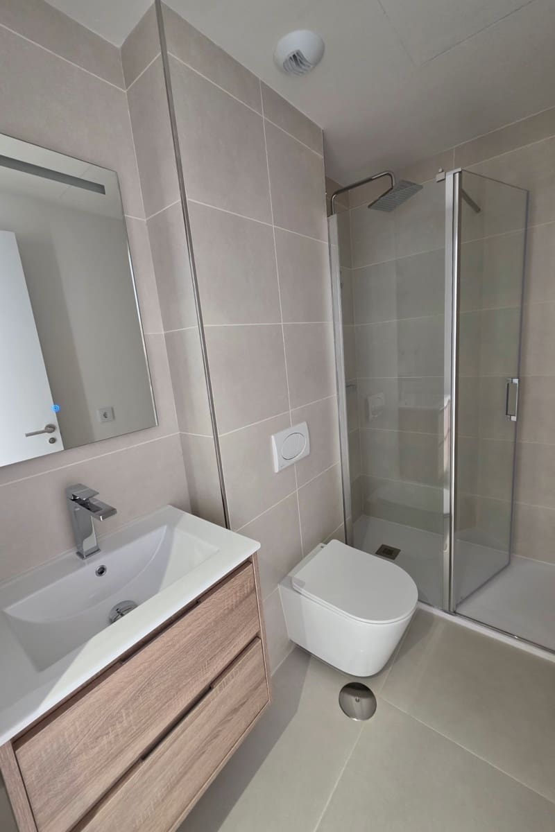 3 bedroom Apartment for sale in Fuengirola with pool - € 649,000 (Ref: 9241169)