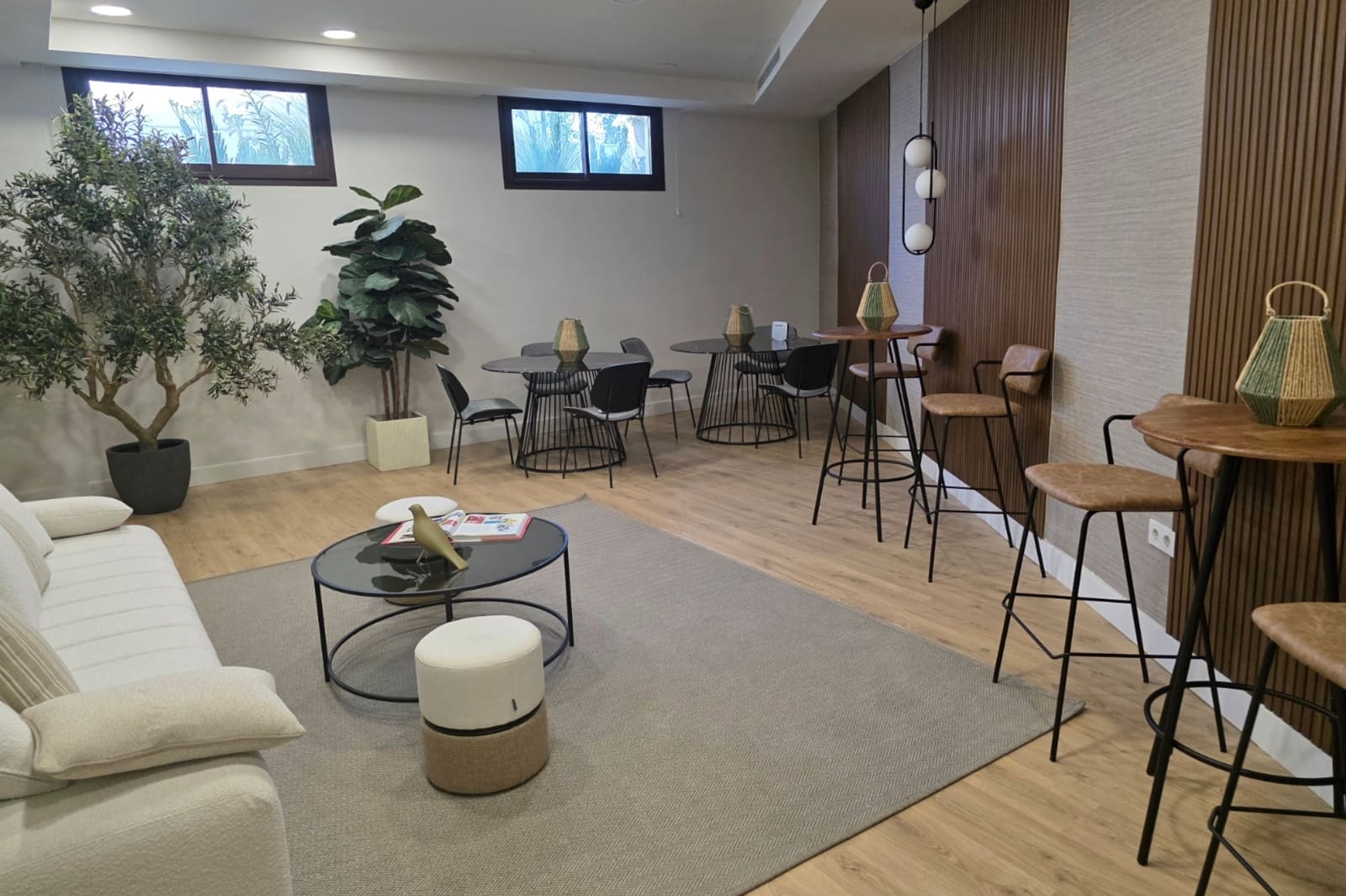 3 bedroom Apartment for sale in Fuengirola with pool - € 649,000 (Ref: 9241169)