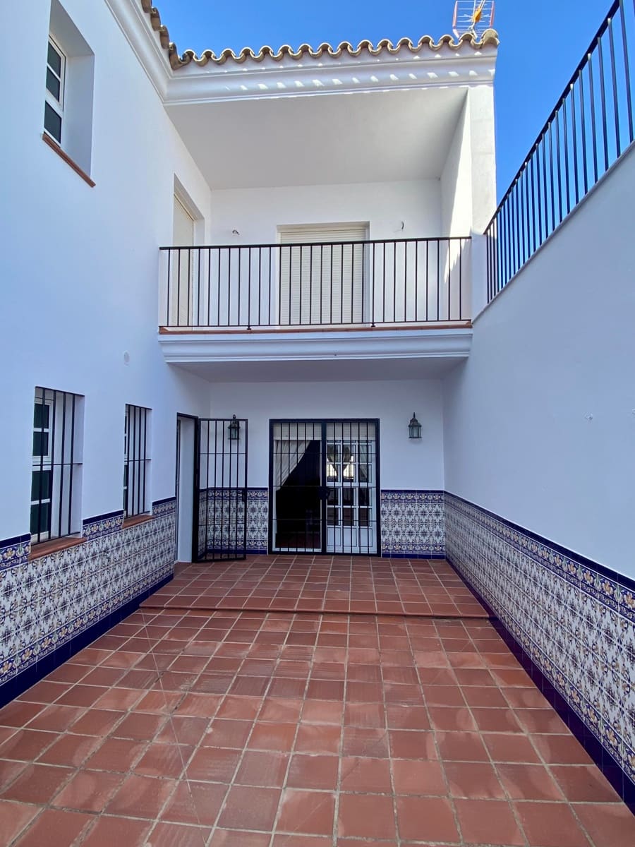 5 soveværelse Byhus til salg i Benalup - € 250.000 (Ref: 9242432)