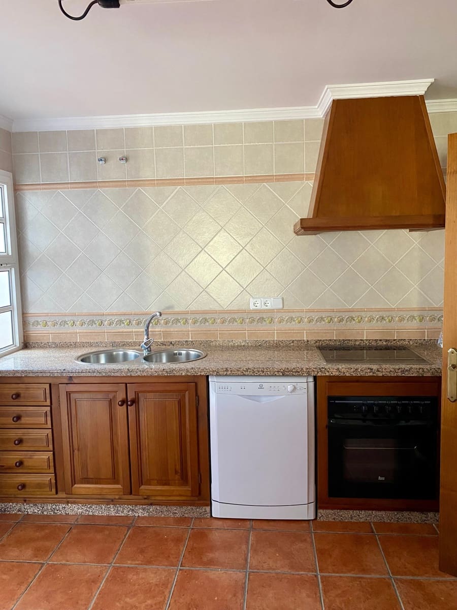 5 soveværelse Byhus til salg i Benalup - € 250.000 (Ref: 9242432)