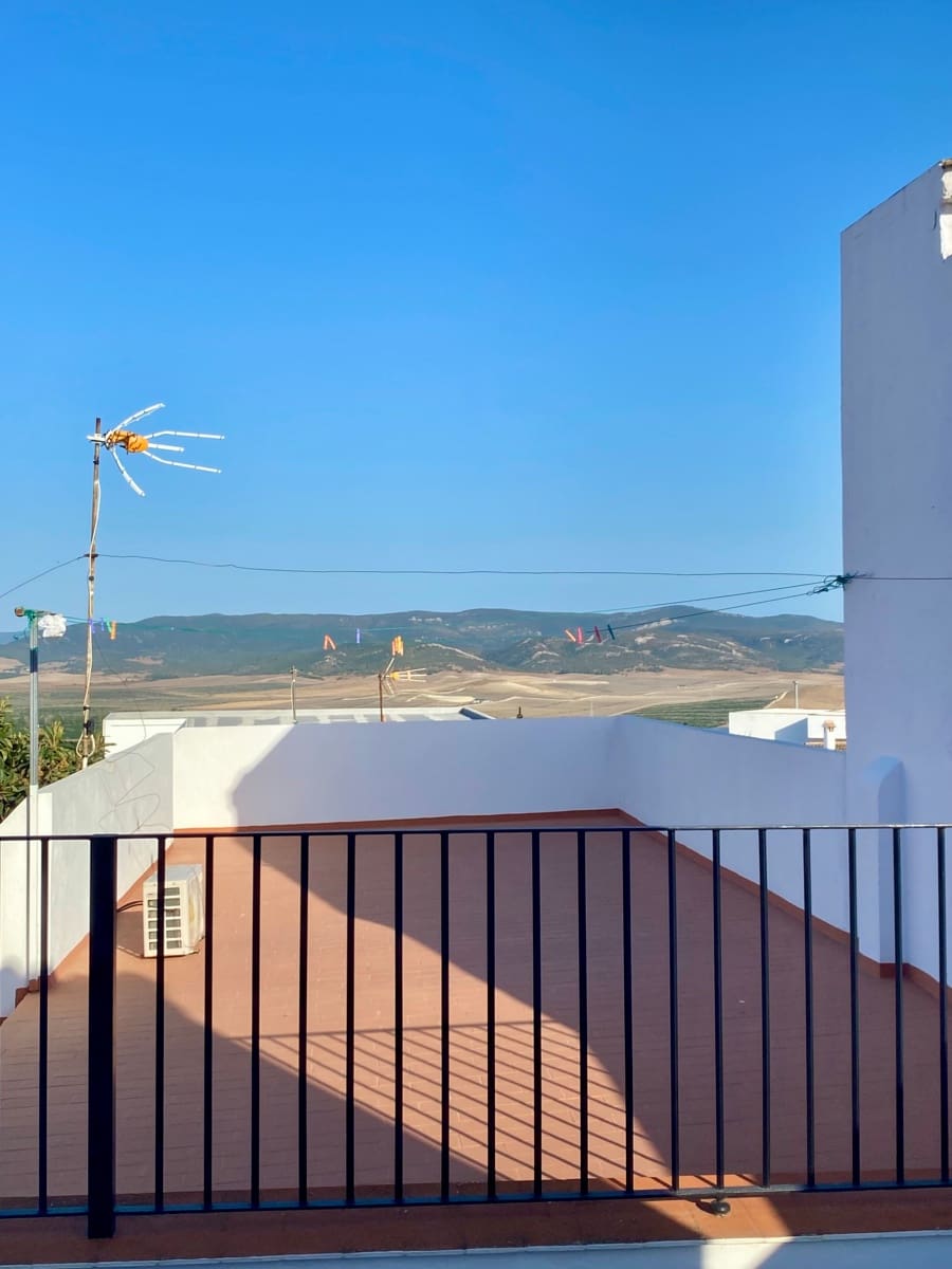 5 soveværelse Byhus til salg i Benalup - € 250.000 (Ref: 9242432)