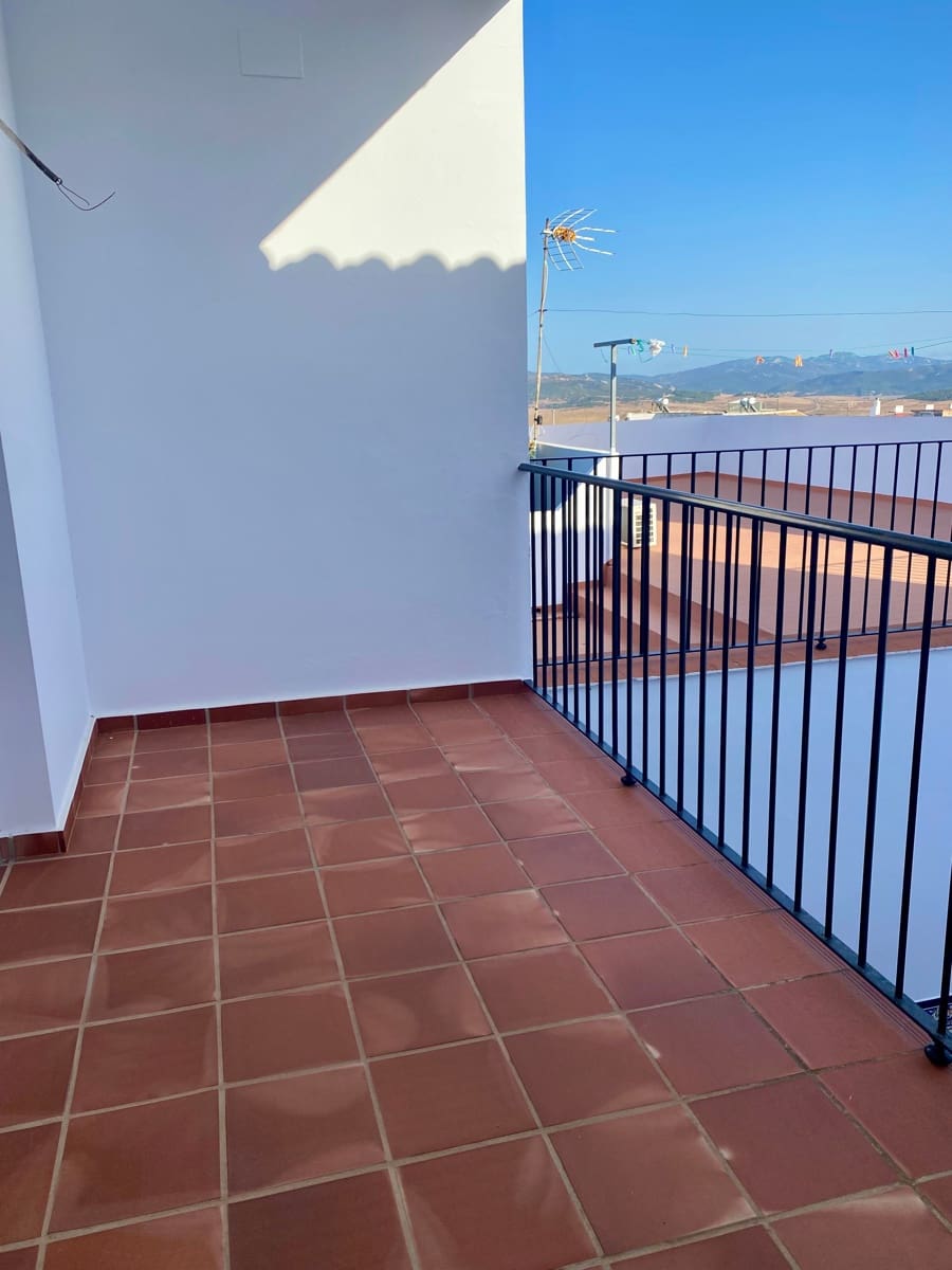 5 soveværelse Byhus til salg i Benalup - € 250.000 (Ref: 9242432)