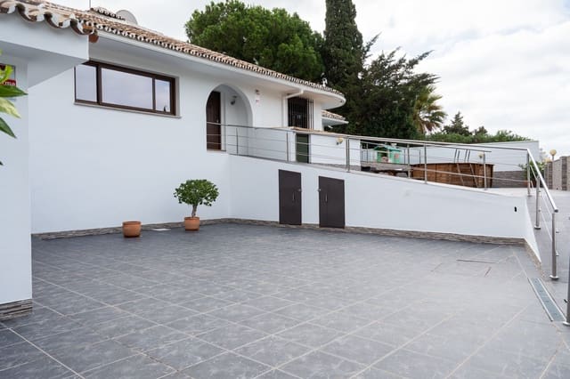 4 camera da letto Villa in vendita in La Capellanía - El Higuerón, Benalmádena con piscina - 950.000 € (Rif: 9247432)