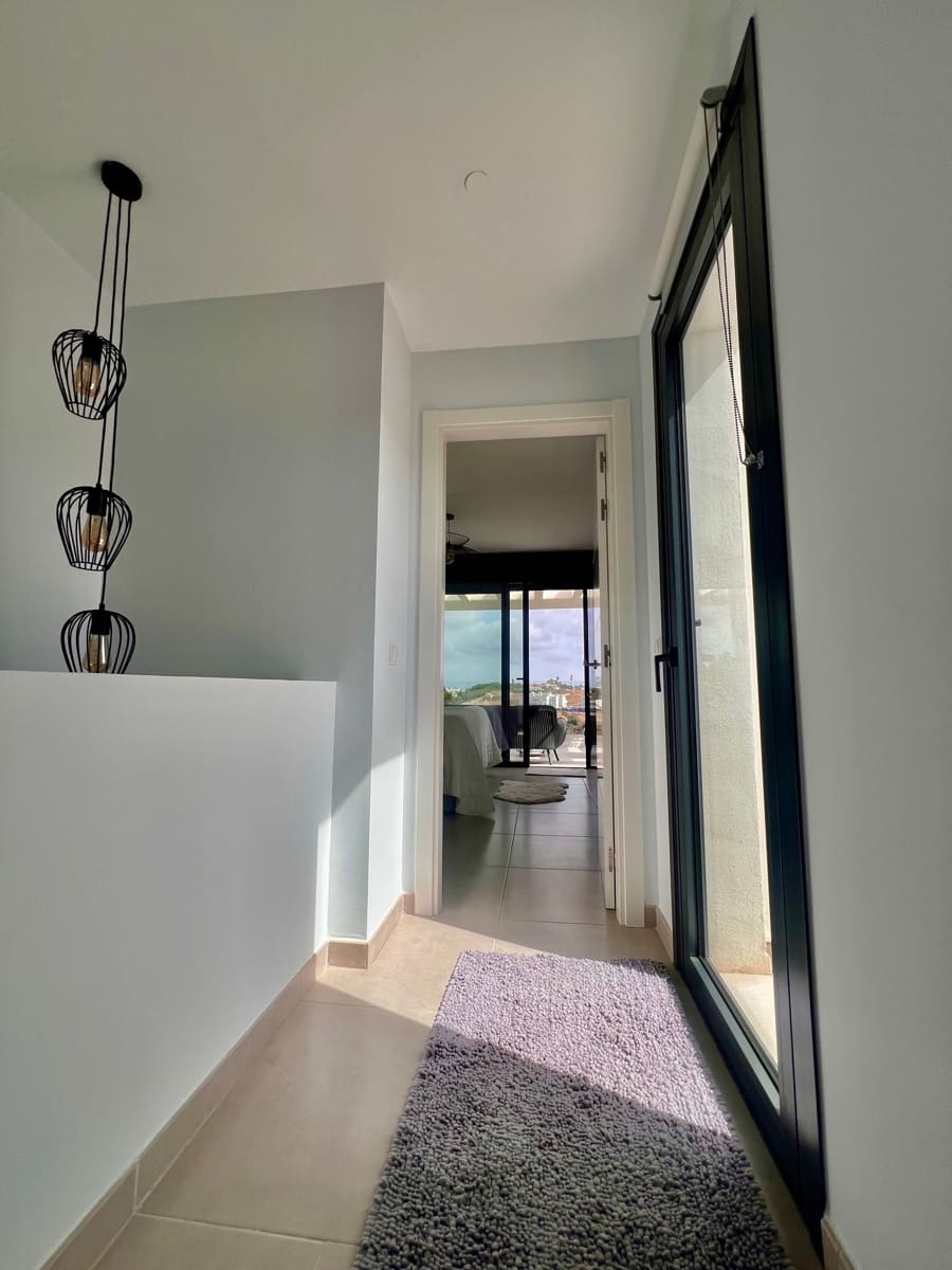 Apartamento de 3 habitaciones en Mijas Costa en venta con piscina - 650.000 € (Ref: 9247940)