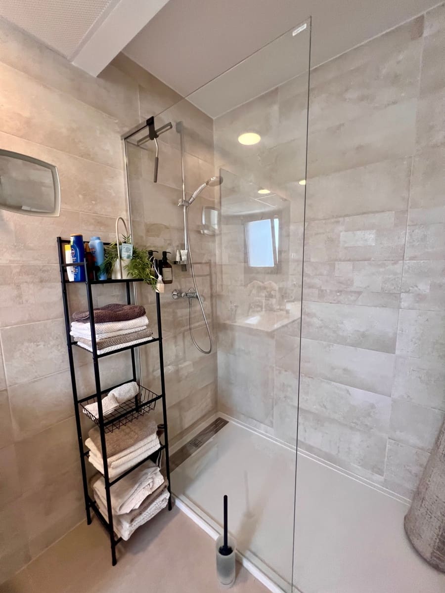 Apartamento de 3 habitaciones en Mijas Costa en venta con piscina - 650.000 € (Ref: 9247940)