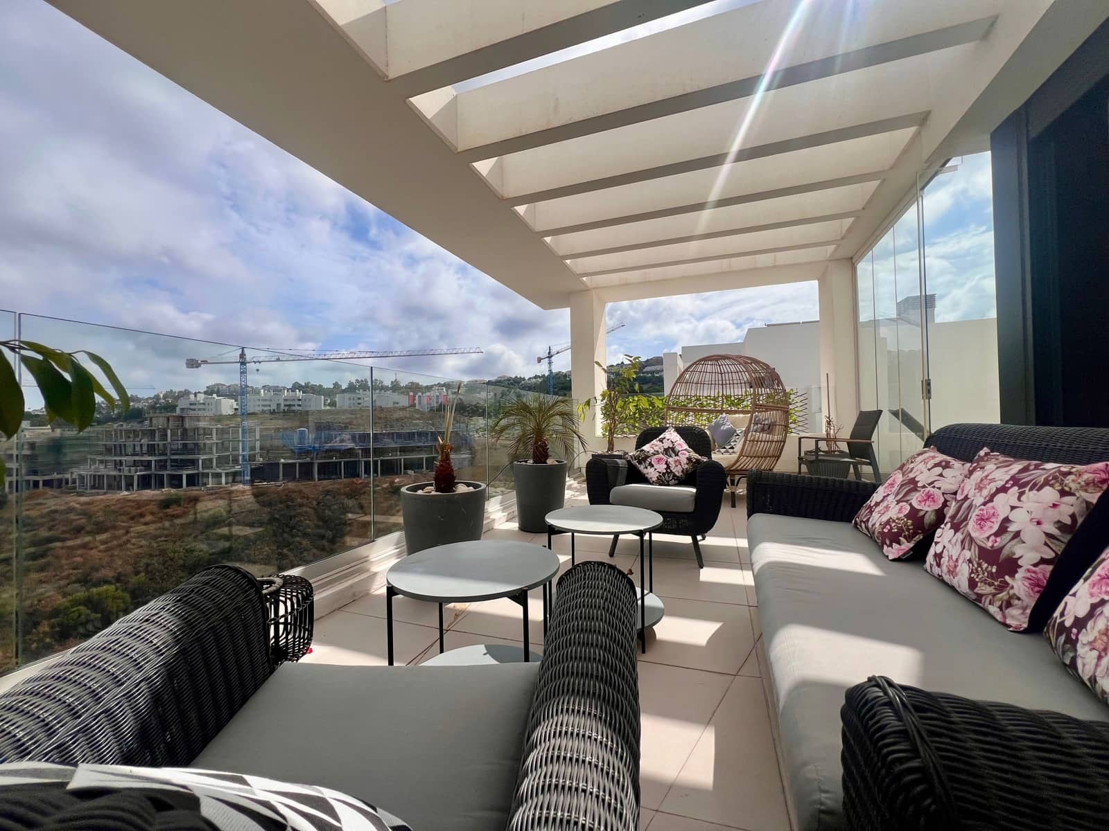 Apartamento de 3 habitaciones en Mijas Costa en venta con piscina - 650.000 € (Ref: 9247940)