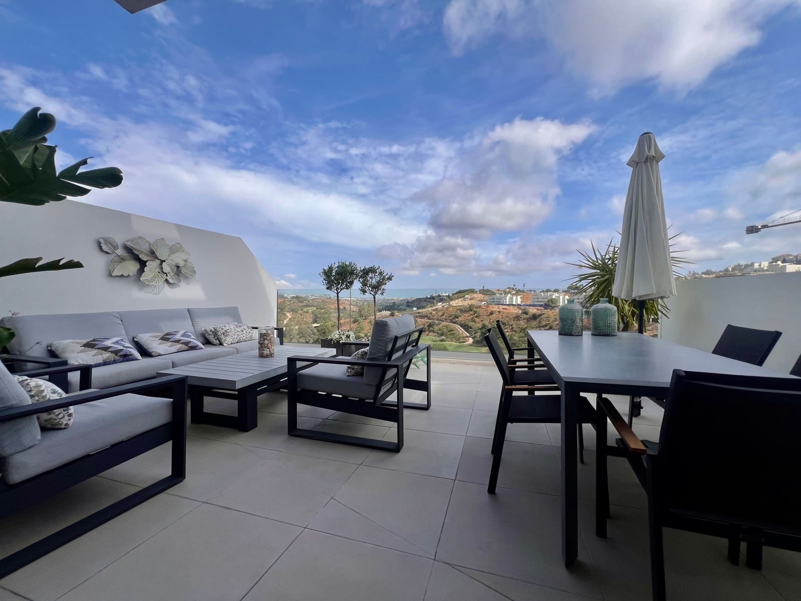 Apartamento de 3 habitaciones en Mijas Costa en venta con piscina - 650.000 € (Ref: 9247940)