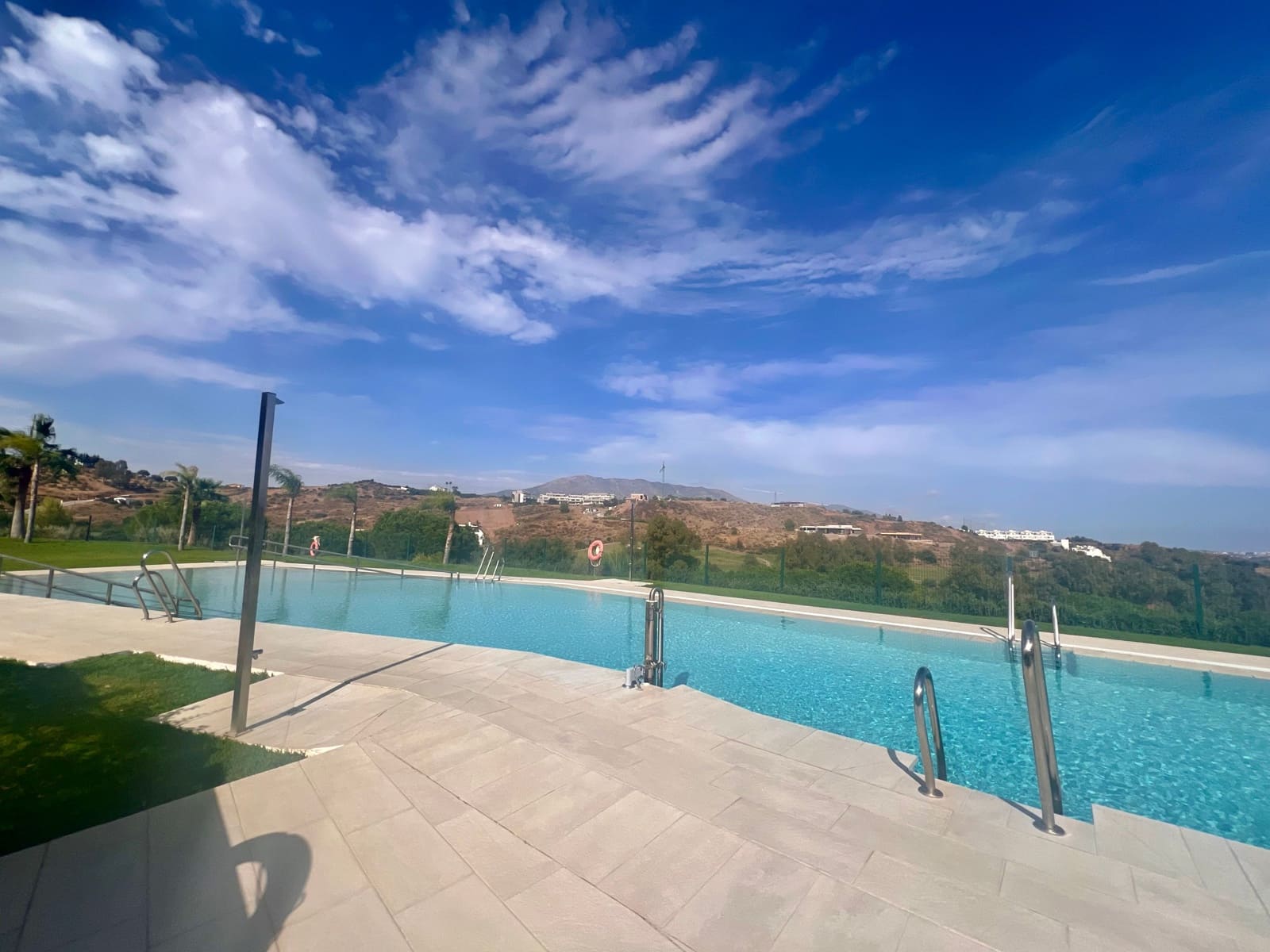 Apartamento de 3 habitaciones en Mijas Costa en venta con piscina - 650.000 € (Ref: 9247940)