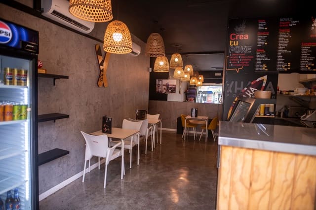 Commercial for sale in Jaén city - € 38,000 (Ref: 9249474)