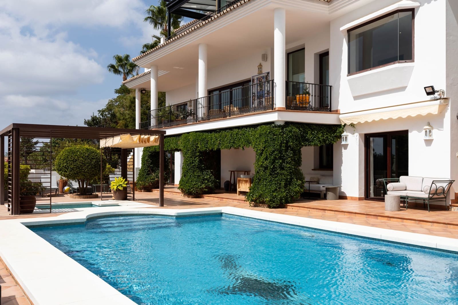 6 soverom Villa til salgs i Marbella med svømmebasseng garasje - € 3 995 950 (Ref: 9254265)