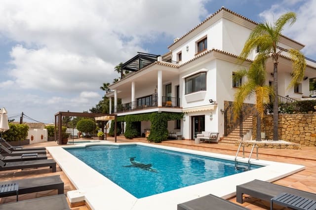 6 sypialnia Willa na sprzedaż w El Rosario, Marbella z basenem garażem - 3 995 950 € (Ref: 9254265)
