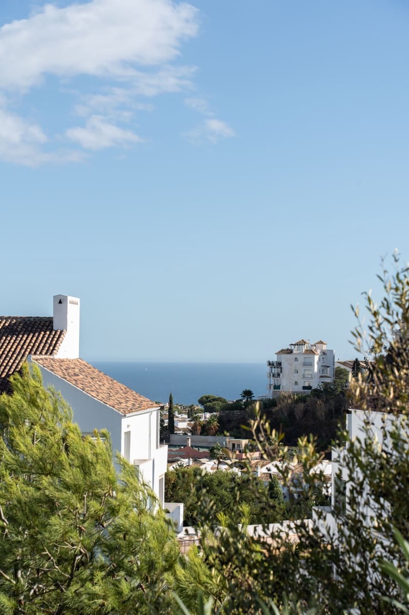 3 bedroom Apartment for sale in Mijas Costa - € 595,000 (Ref: 9254475)