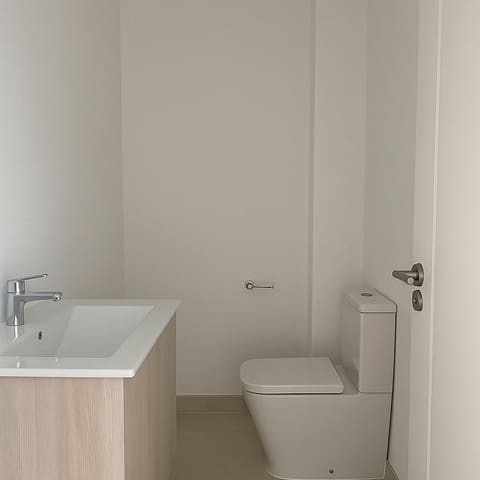 3 bedroom Apartment for rent in Son Rapinya, Palma de Mallorca - € 1,700 (Ref: 9256362)