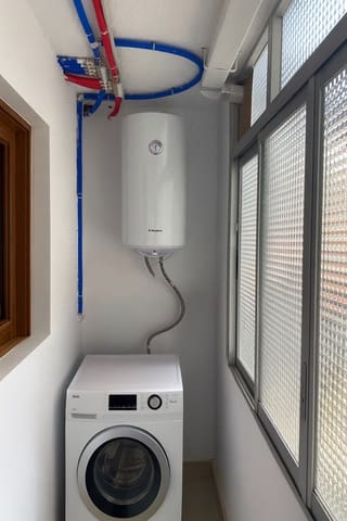 3 bedroom Apartment for rent in Son Rapinya, Palma de Mallorca - € 1,700 (Ref: 9256362)