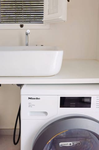 2 sypialnia Dom na sprzedaż w Lomas De Marbella, Marbella z basenem - 1 075 000 € (Ref: 9265149)