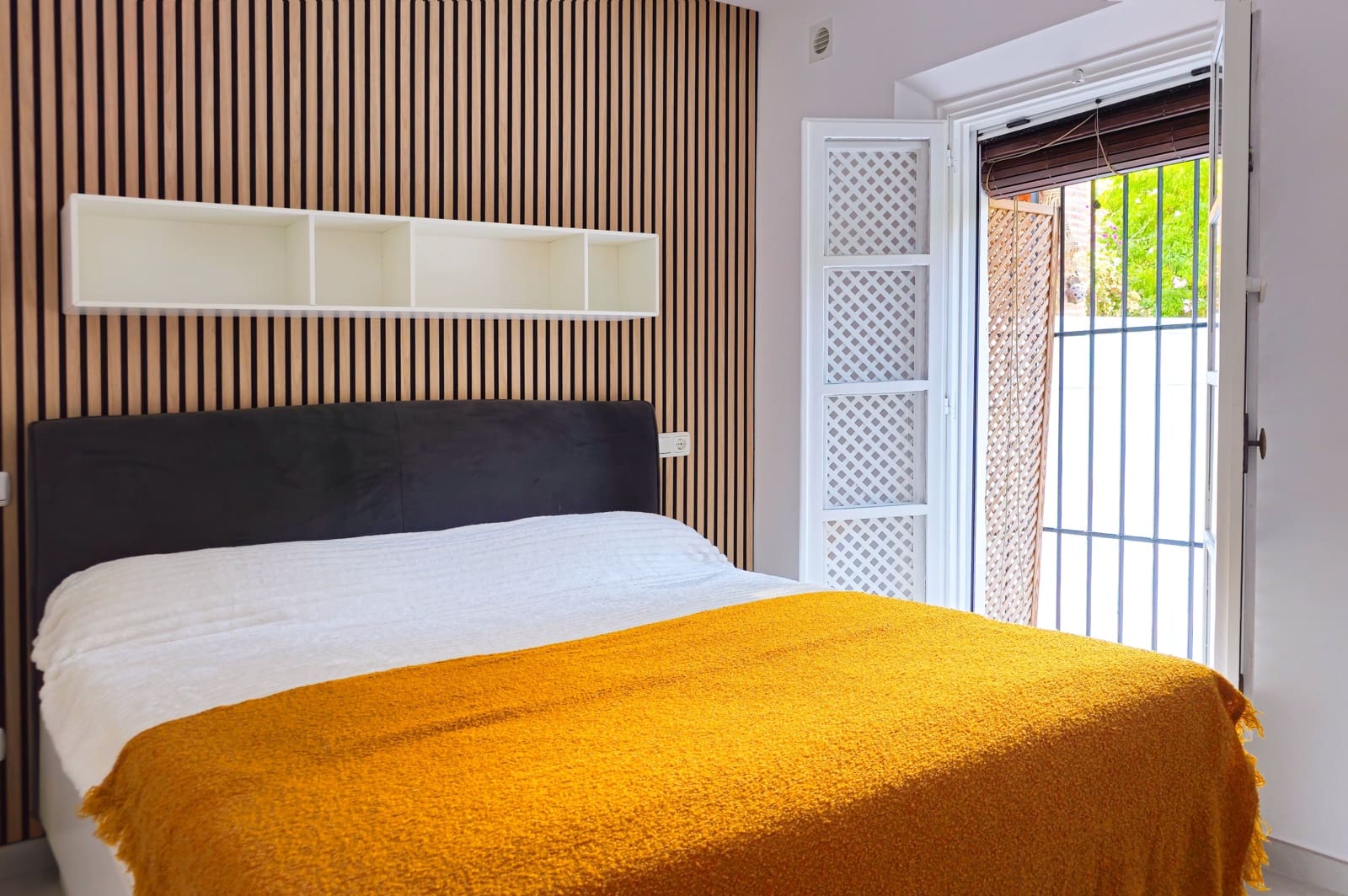 2 sypialnia Dom na sprzedaż w Marbella z basenem - 1 075 000 € (Ref: 9265149)